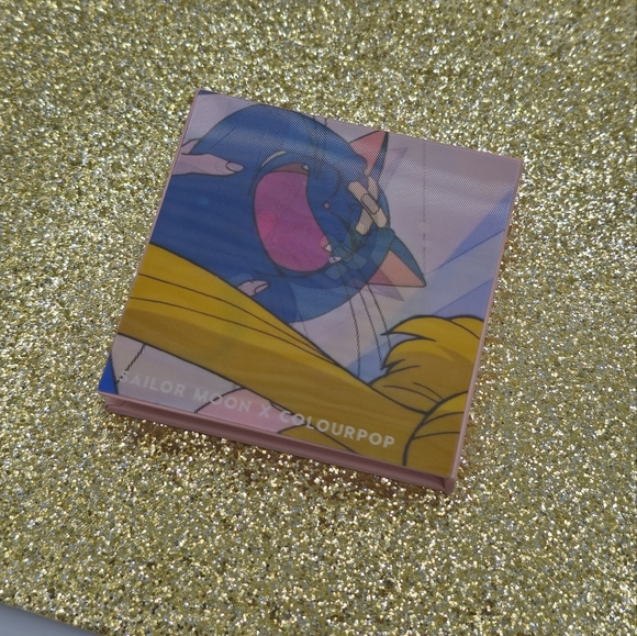 Colourpop x Sailor Moon From the Moon Pressed Powder Blush - Picture 4 of 6